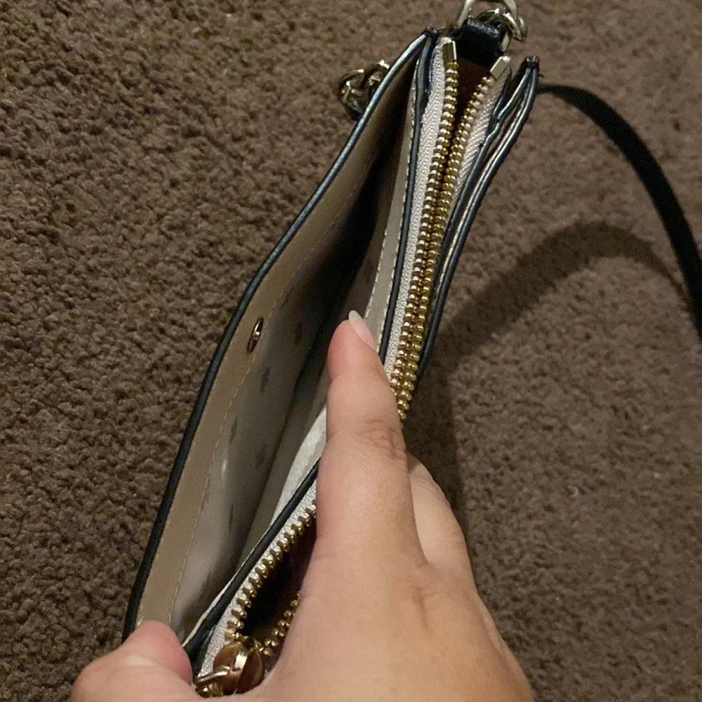 Kate spade mini crossbody